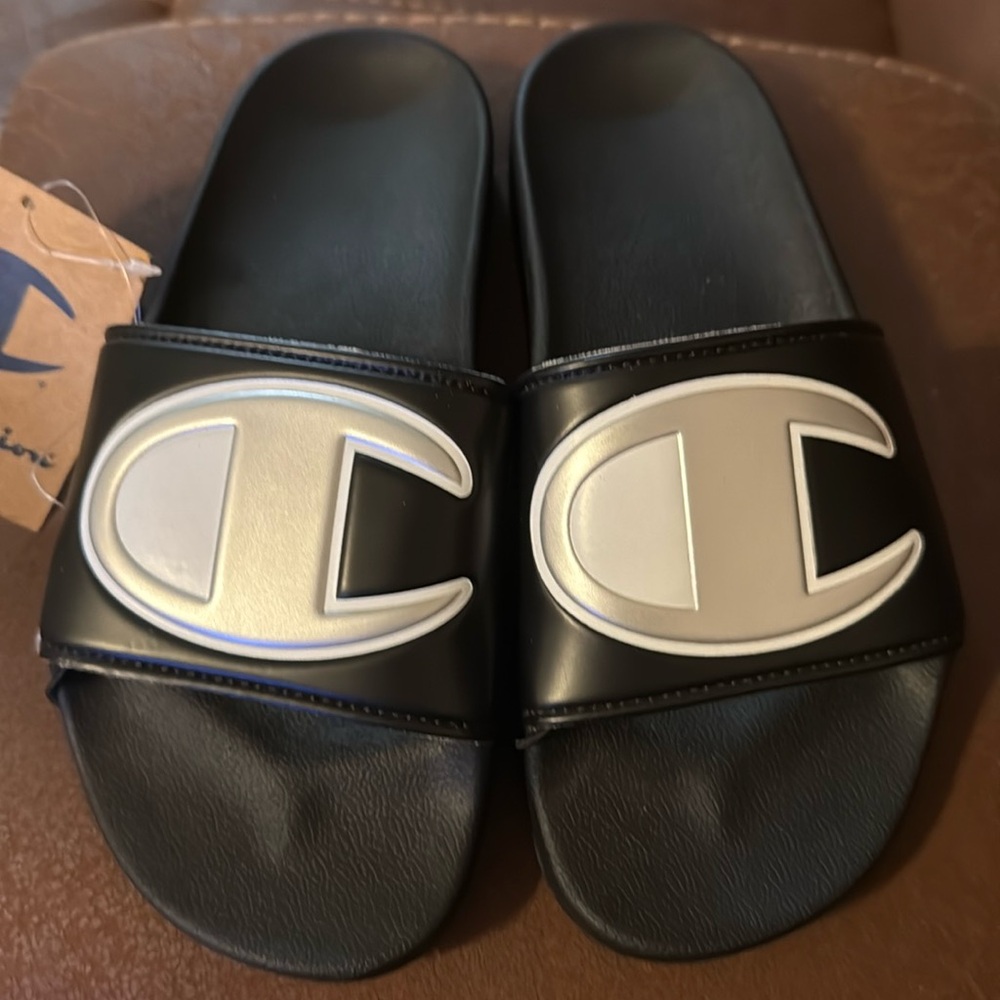 NWT Champion Black and White Logo Slides